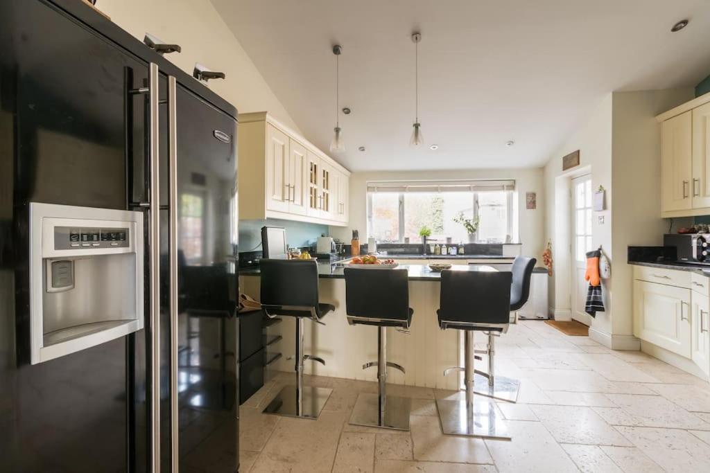 Four Bedroom Townhouse In Famous Suffolks Area Cheltenham Ngoại thất bức ảnh